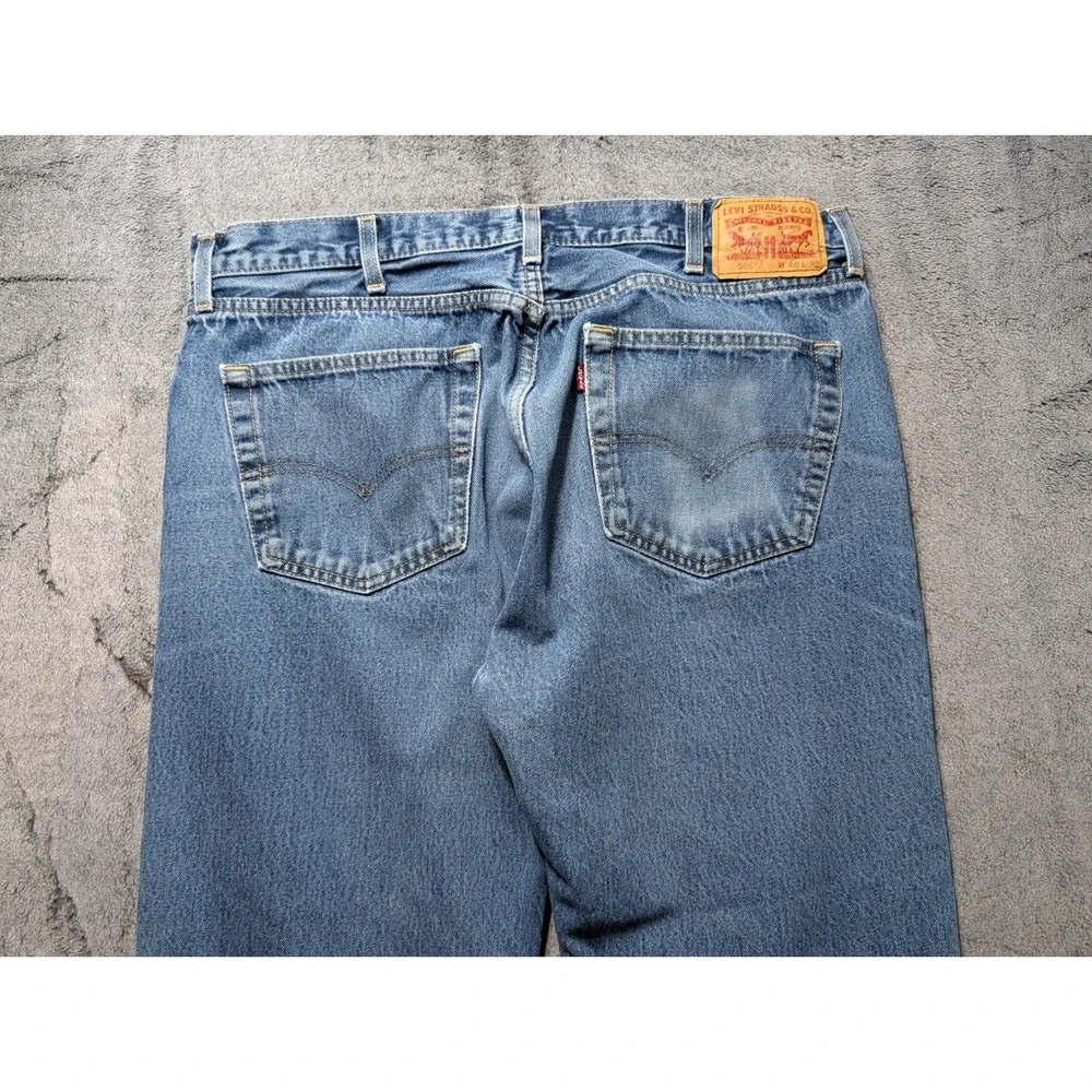 Levi's 505 Regular Fit Jeans Men's Size 40x32 Medium Wash